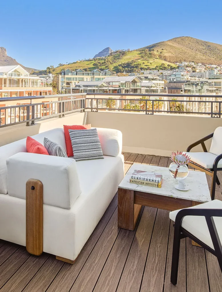 Cape-Grace-suite-01