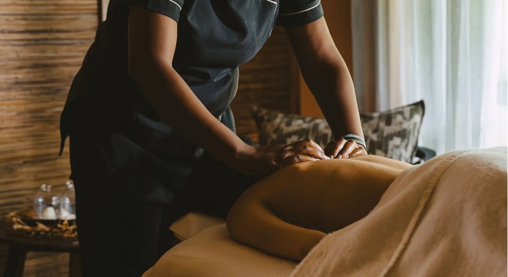 Gorilla-Forest-Lodge-Facility