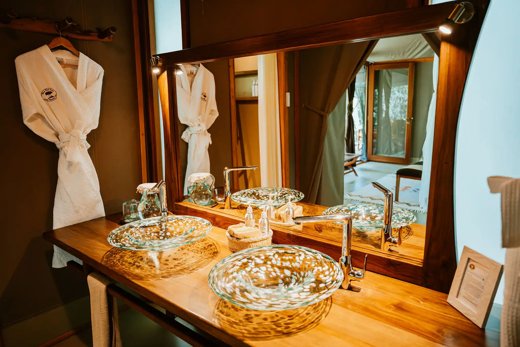 Soroi Luxury Migration Wing-010