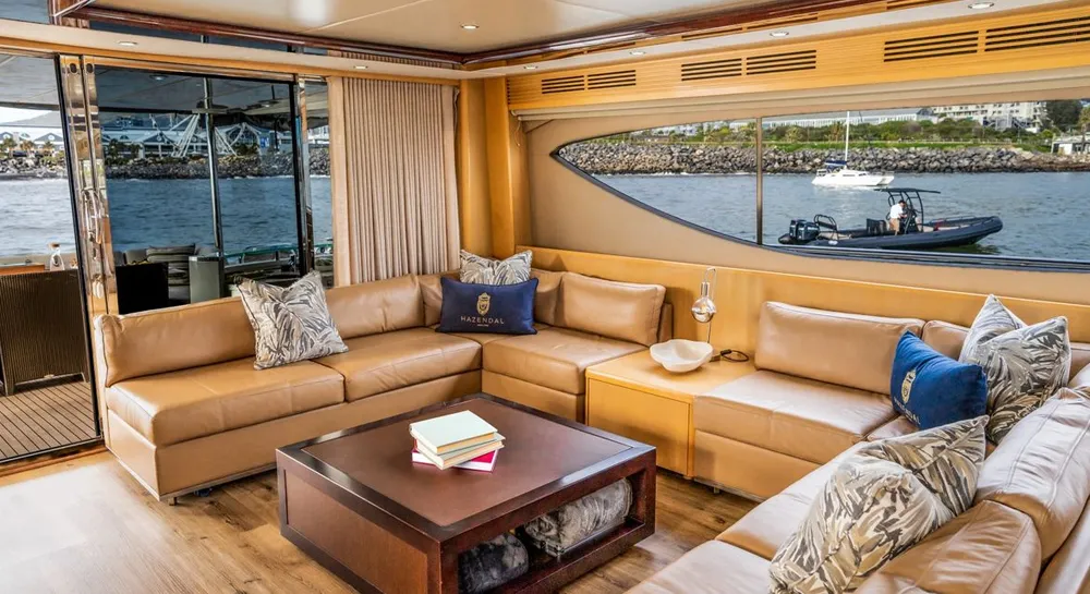 The-Hazendal-Yacht-E