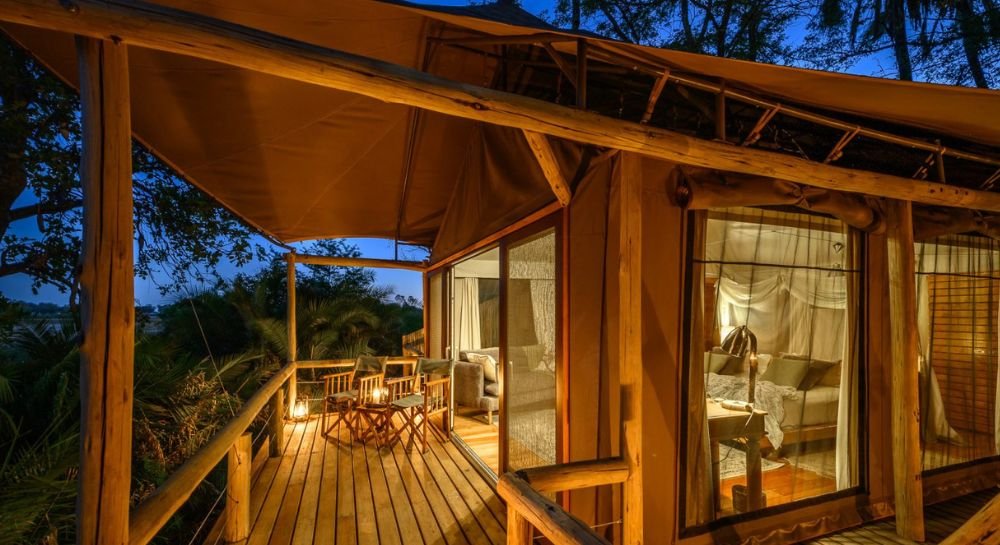 jacana camp room