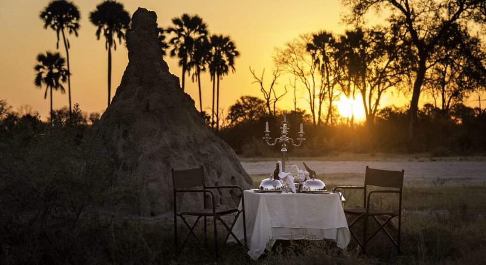 little tubu camp dining